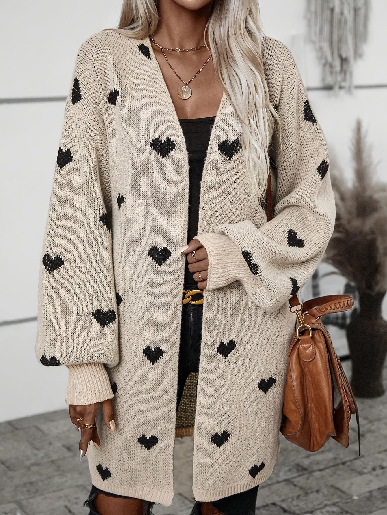 Chunky Knit Long Cardigan for Women with Oversized Heart Pattern 0