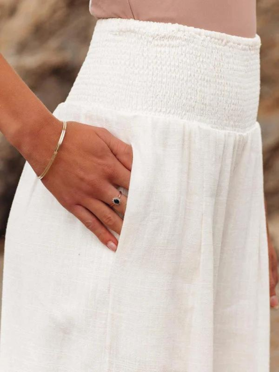 Whitney | Relaxed Wide-Leg Trousers with Smocked Waist for Effortless Style and Comfort 3